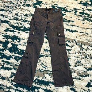 Hollister Grey Cargo Pants, new with tags, fits a small, x small